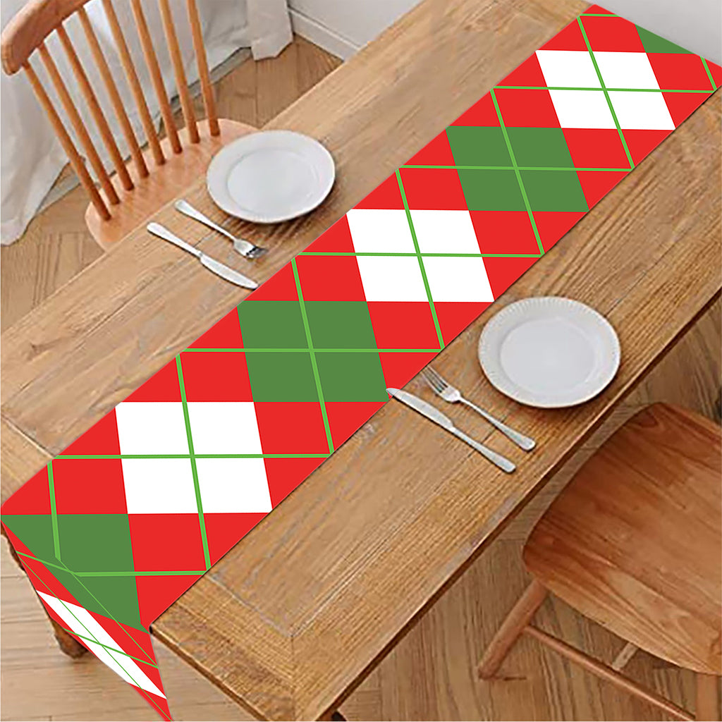 White Green And Red Argyle Pattern Print Table Runner