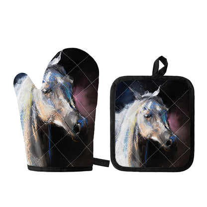 White Horse Portrait Print Oven Mitt And Pot Holder Set