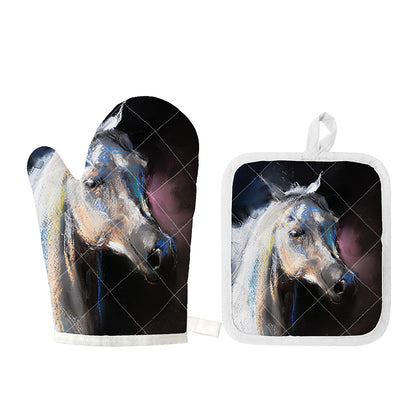 White Horse Portrait Print Oven Mitt And Pot Holder Set