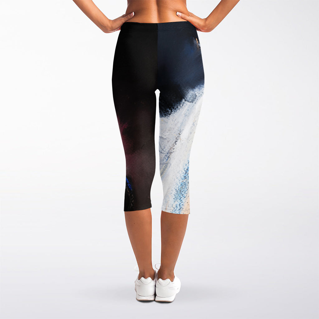 White Horse Portrait Print Women's Capri Leggings