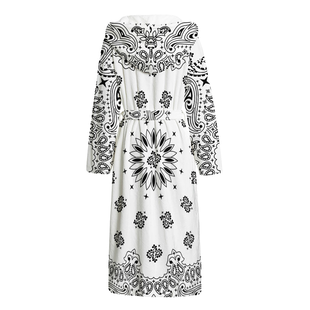 White Paisley Bandana Print Hooded Bathrobe