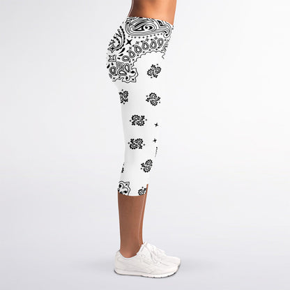 White Paisley Bandana Print Women's Capri Leggings