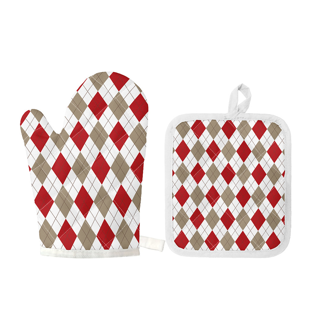 White Red And Beige Argyle Pattern Print Oven Mitt And Pot Holder Set