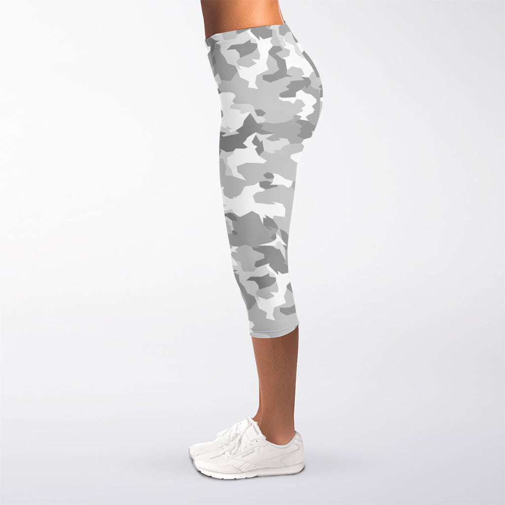 White Snow Camouflage Print Women's Capri Leggings
