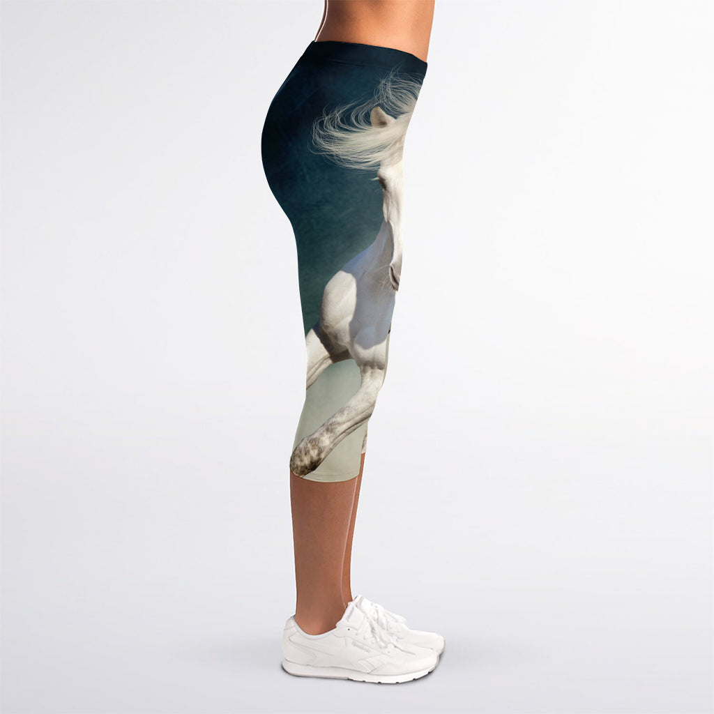 White Stallion Horse Print Women's Capri Leggings