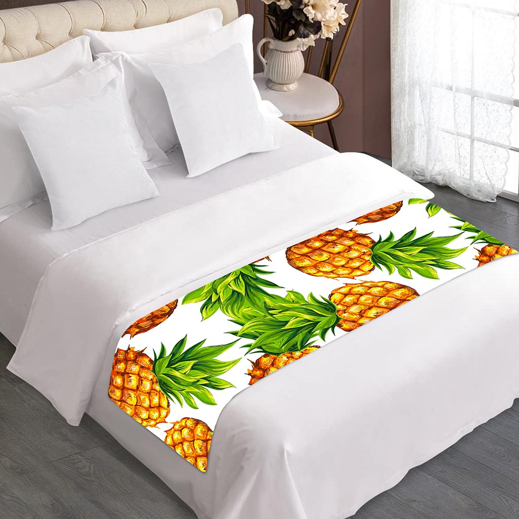 White Summer Pineapple Pattern Print Bed Runner