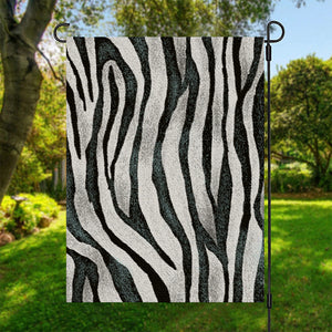 White Tiger Stripe Pattern Print Garden Flag