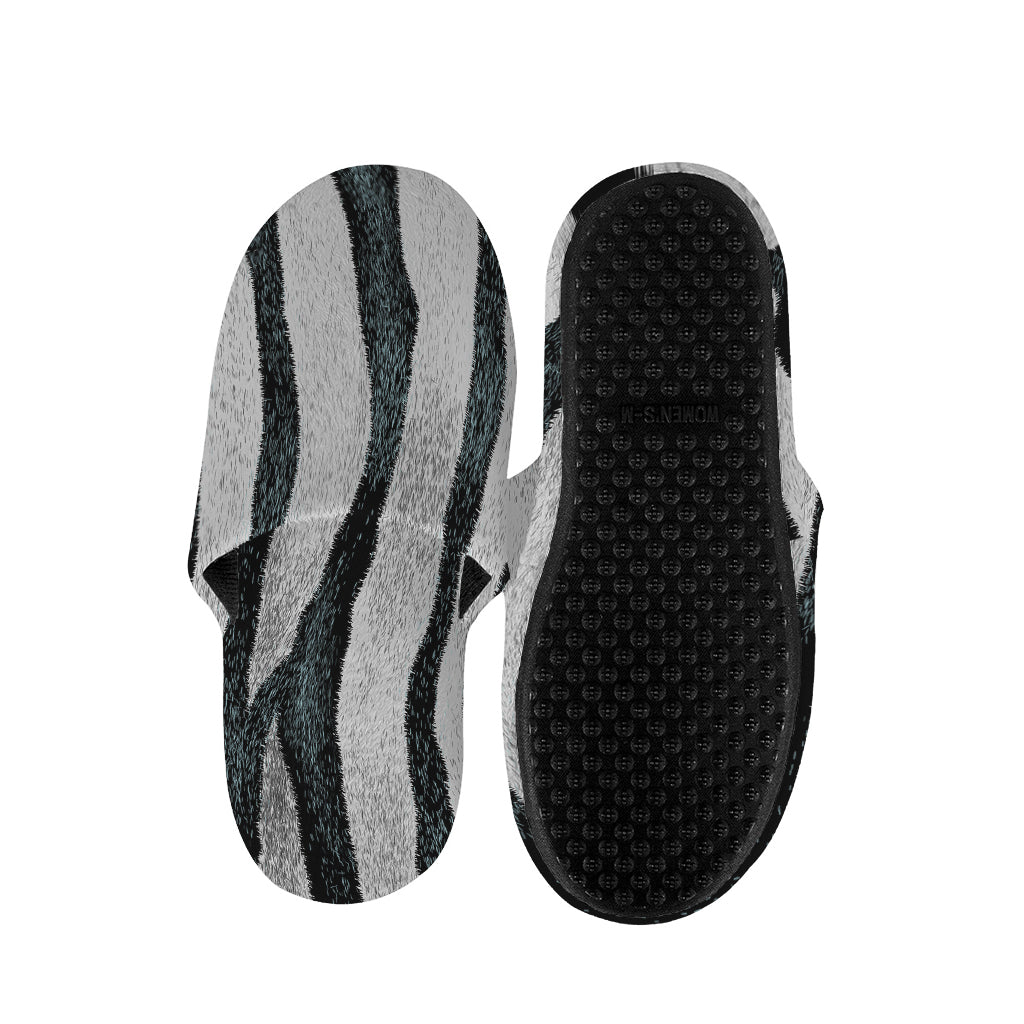 White Tiger Stripe Pattern Print Slippers