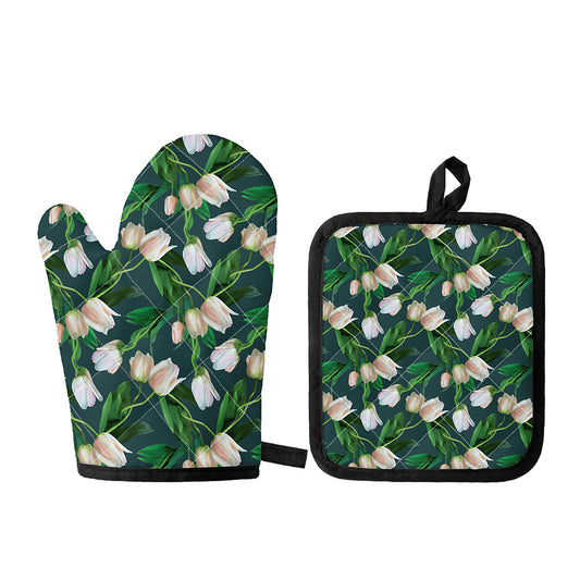 White Tulip Pattern Print Oven Mitt And Pot Holder Set