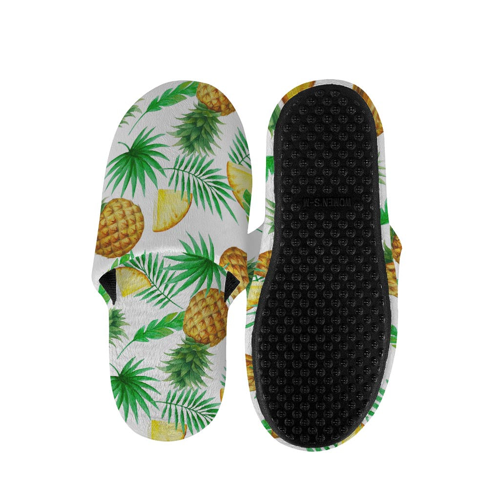 White Watercolor Pineapple Pattern Print Slippers