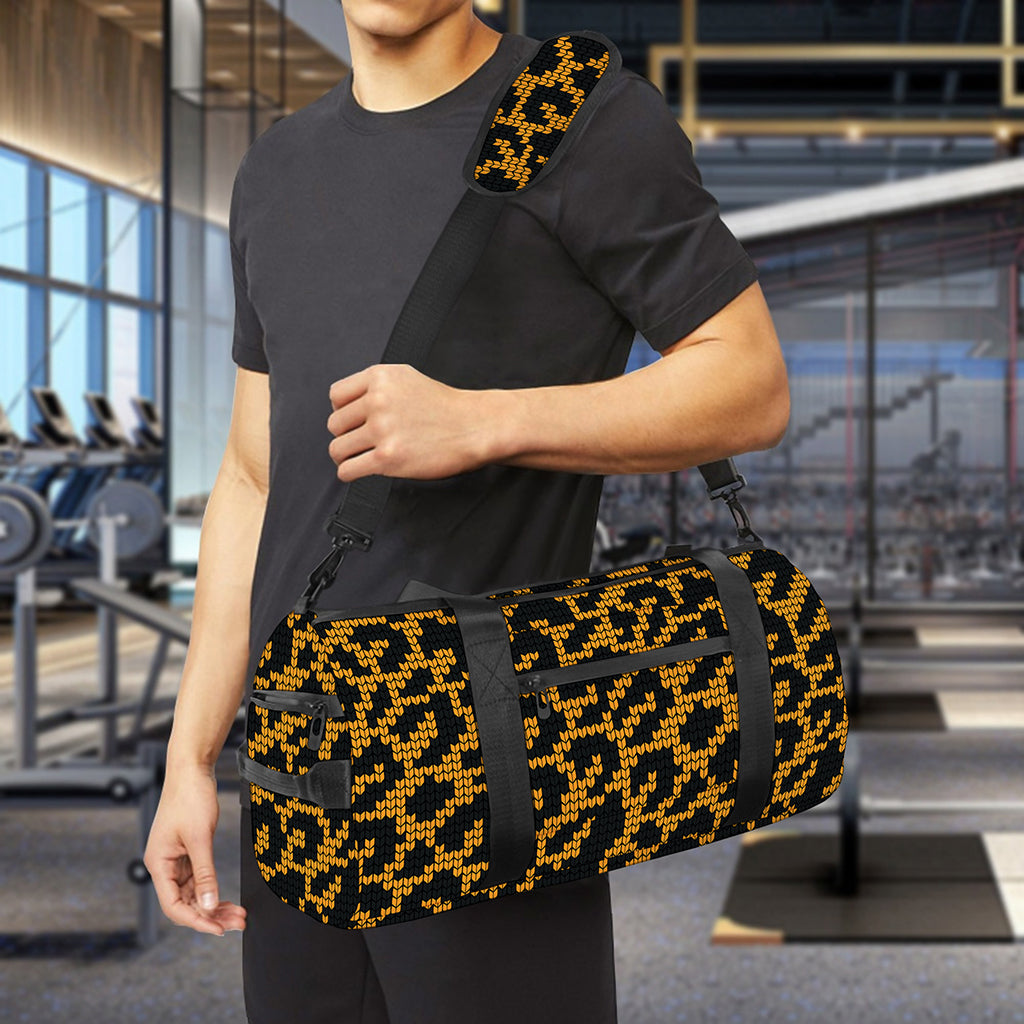 Wild Leopard Knitted Pattern Print Gym Bag