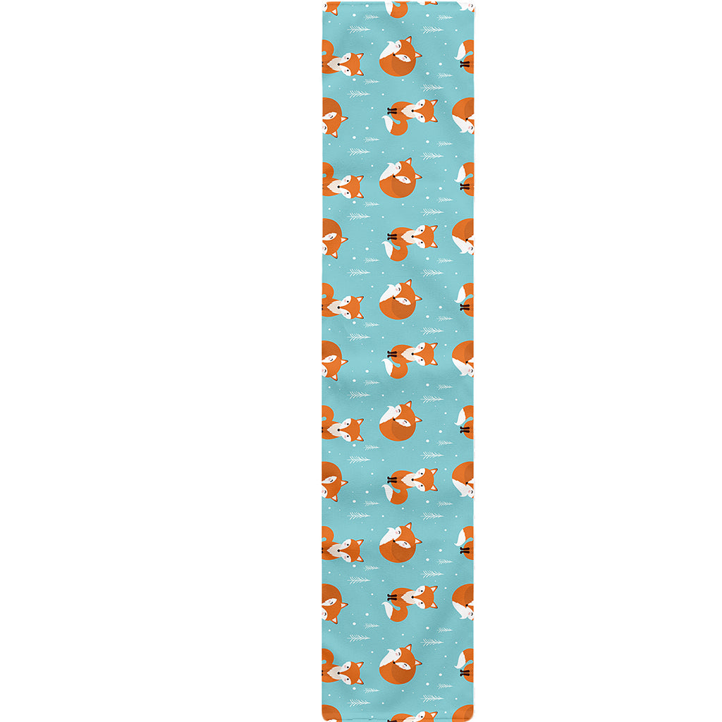 Winter Fox Pattern Print Table Runner