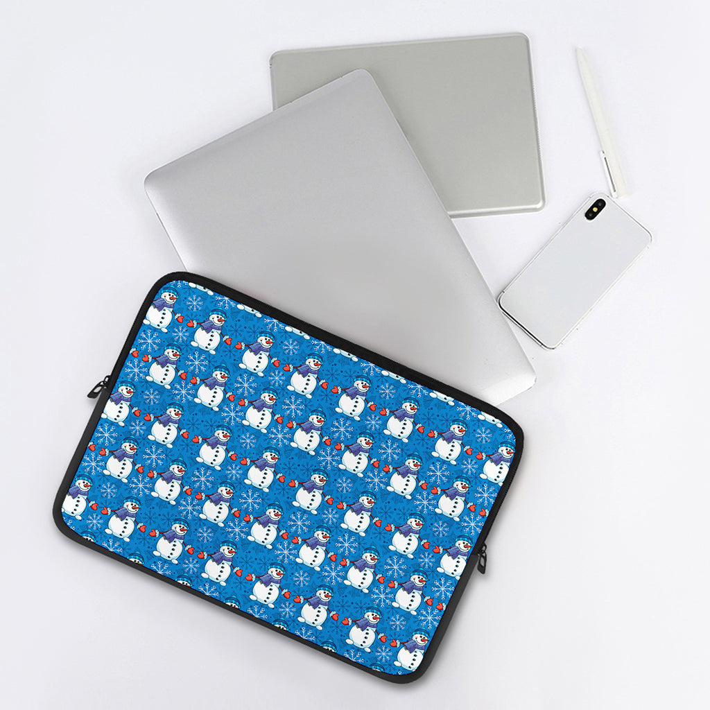 Winter Snowman Pattern Print Laptop Sleeve