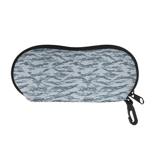 Winter Tiger Stripe Camo Pattern Print Glasses Case