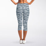 Winter Tiger Stripe Camo Pattern Print Women's Capri Leggings