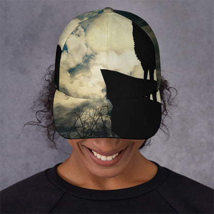 Wolf Howling At The Full Moon Print Baseball Cap