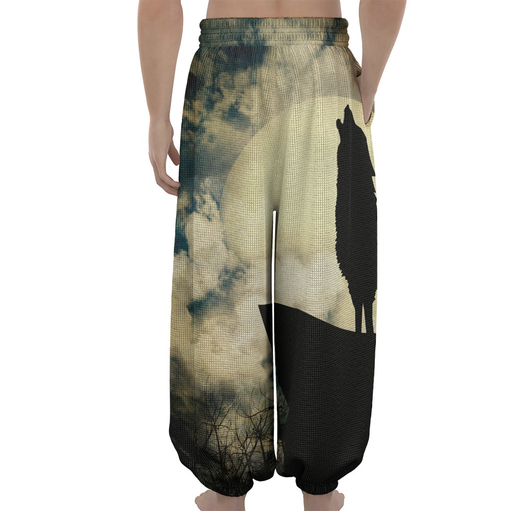 Wolf Howling At The Full Moon Print Lantern Pants