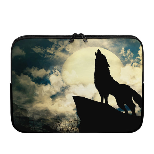 Wolf Howling At The Full Moon Print Laptop Sleeve