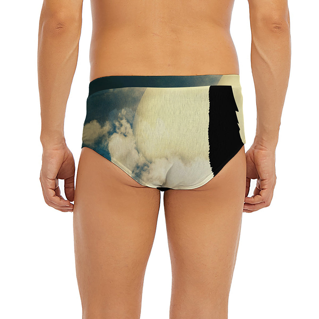 Wolf Howling At The Full Moon Print Men's Briefs