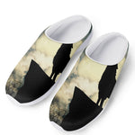 Wolf Howling At The Full Moon Print Mesh Casual Shoes