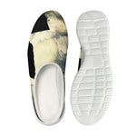 Wolf Howling At The Full Moon Print Mesh Casual Shoes