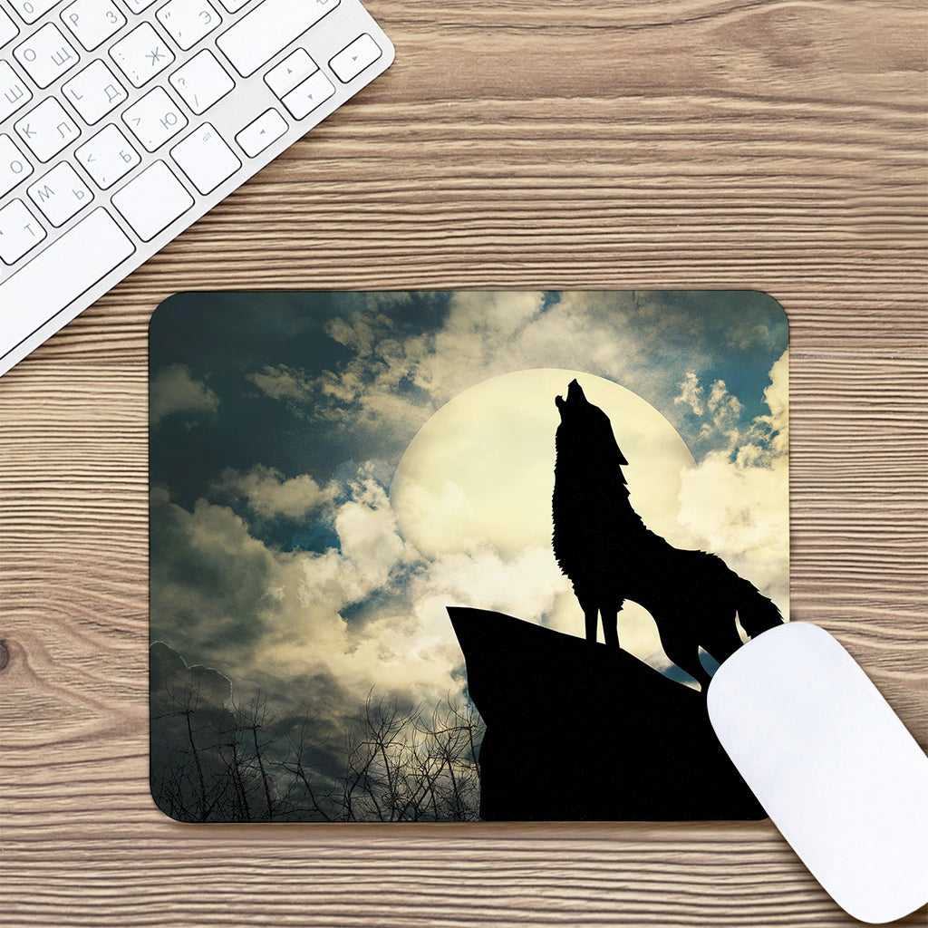 Wolf Howling At The Full Moon Print Mouse Pad