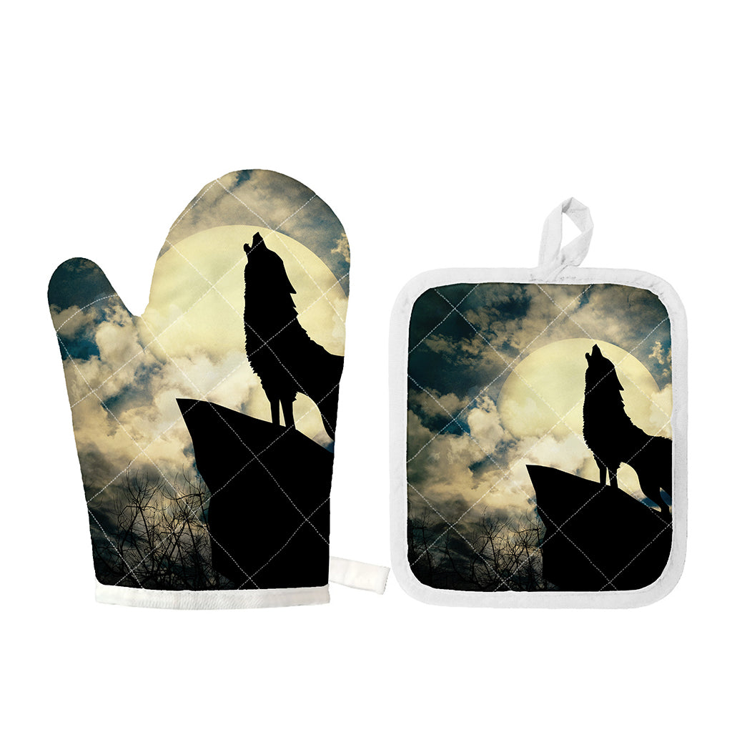 Wolf Howling At The Full Moon Print Oven Mitt And Pot Holder Set