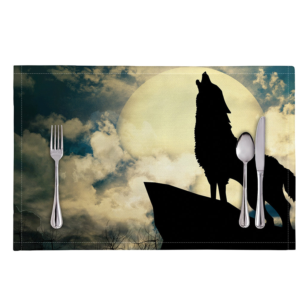 Wolf Howling At The Full Moon Print Placemat