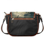 Wolf Howling At The Full Moon Print Saddle Bag