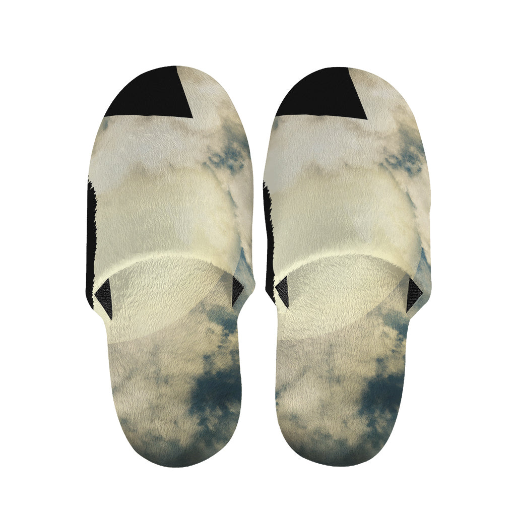 Wolf Howling At The Full Moon Print Slippers