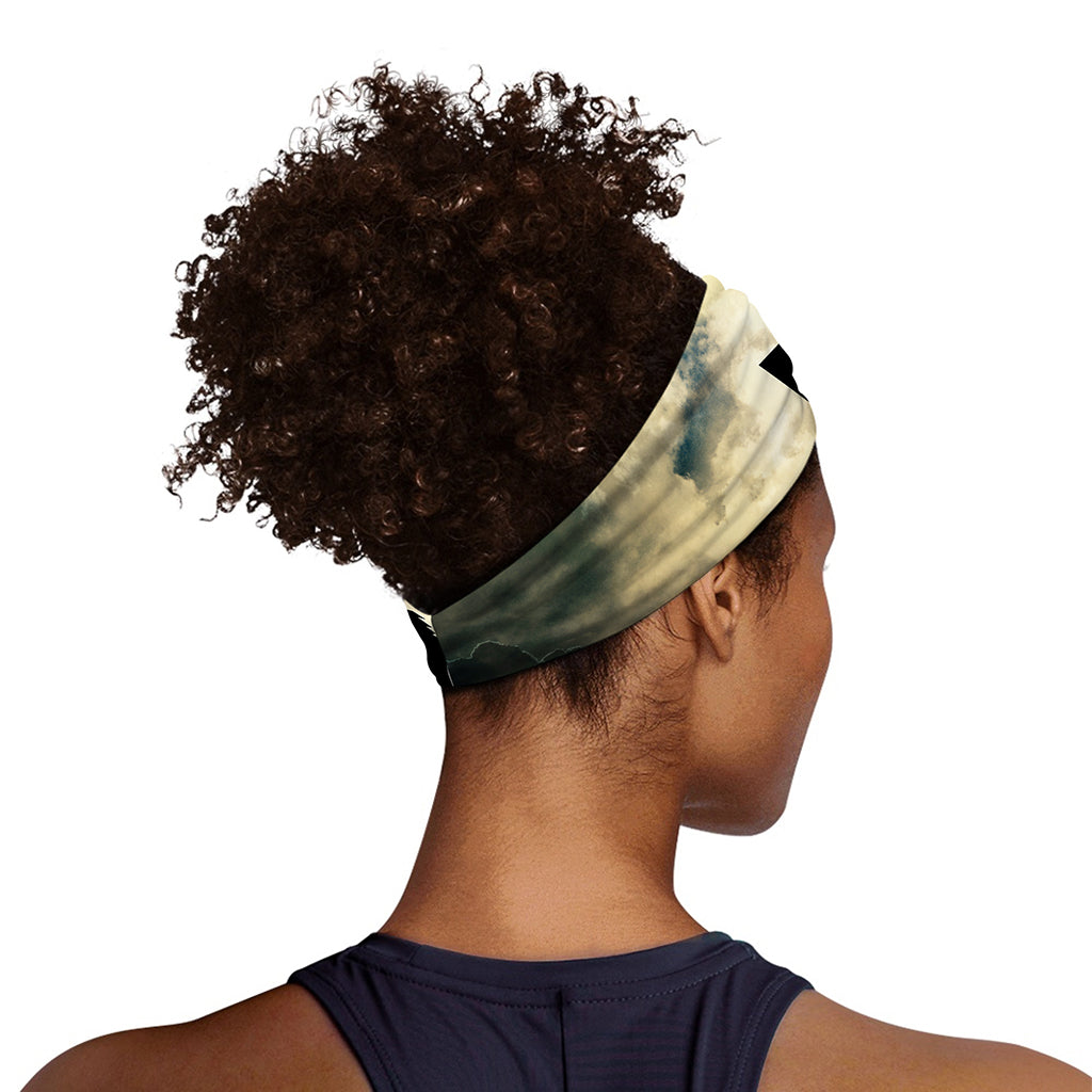 Wolf Howling At The Full Moon Print Sports Headband