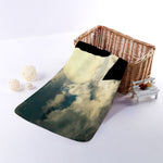 Wolf Howling At The Full Moon Print Towel