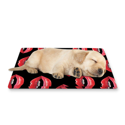 Women's Lips Pattern Print Pet Cooling Mat Cover
