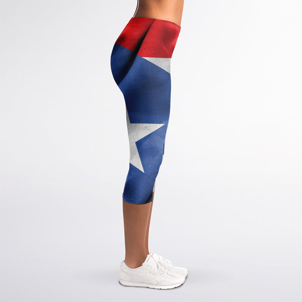 Wrinkled Puerto Rican Flag Print Women's Capri Leggings