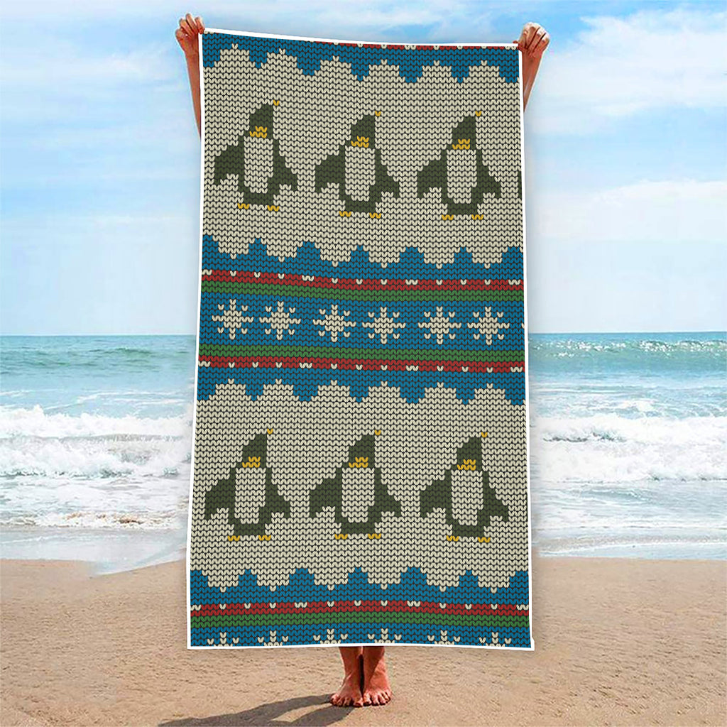 Xmas Penguin Pattern Print Beach Towel