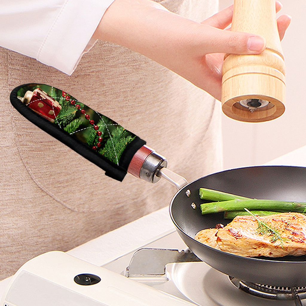 Xmas Tree Print Skillet Handle Cover