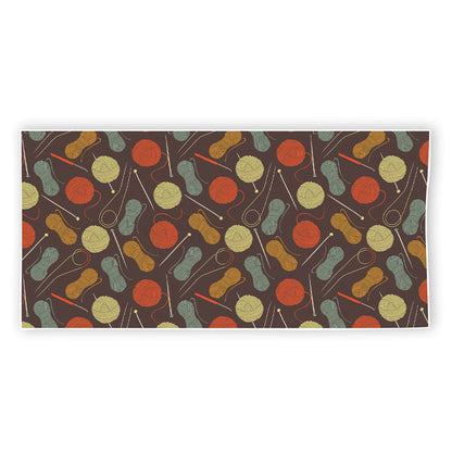 Yarn And Needle Pattern Print Beach Towel