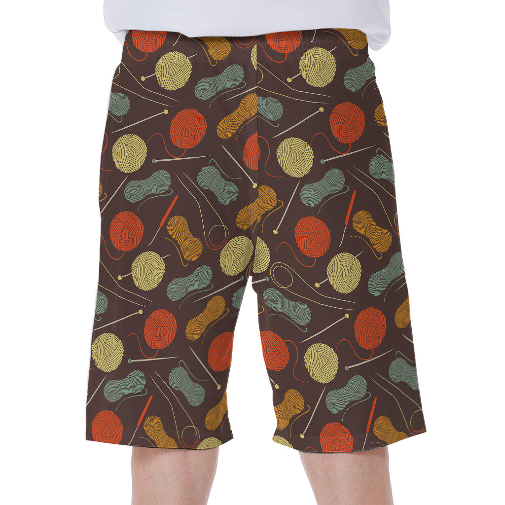 Yarn And Needle Pattern Print Men's Beach Shorts