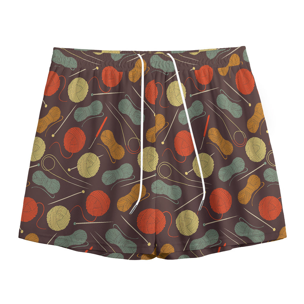 Yarn And Needle Pattern Print Mesh Shorts