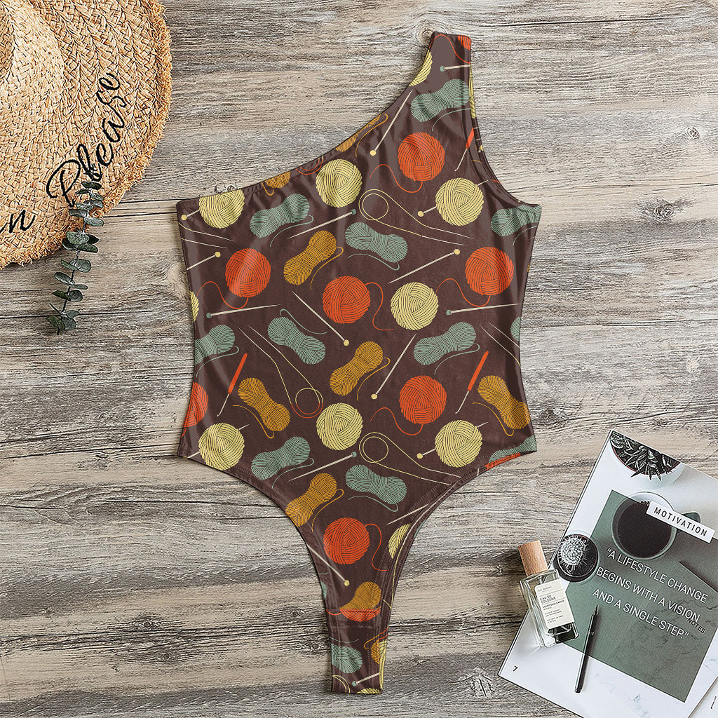 Yarn And Needle Pattern Print One Shoulder Bodysuit