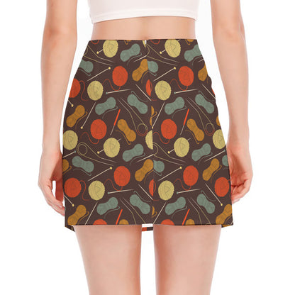 Yarn And Needle Pattern Print Side Slit Mini Skirt
