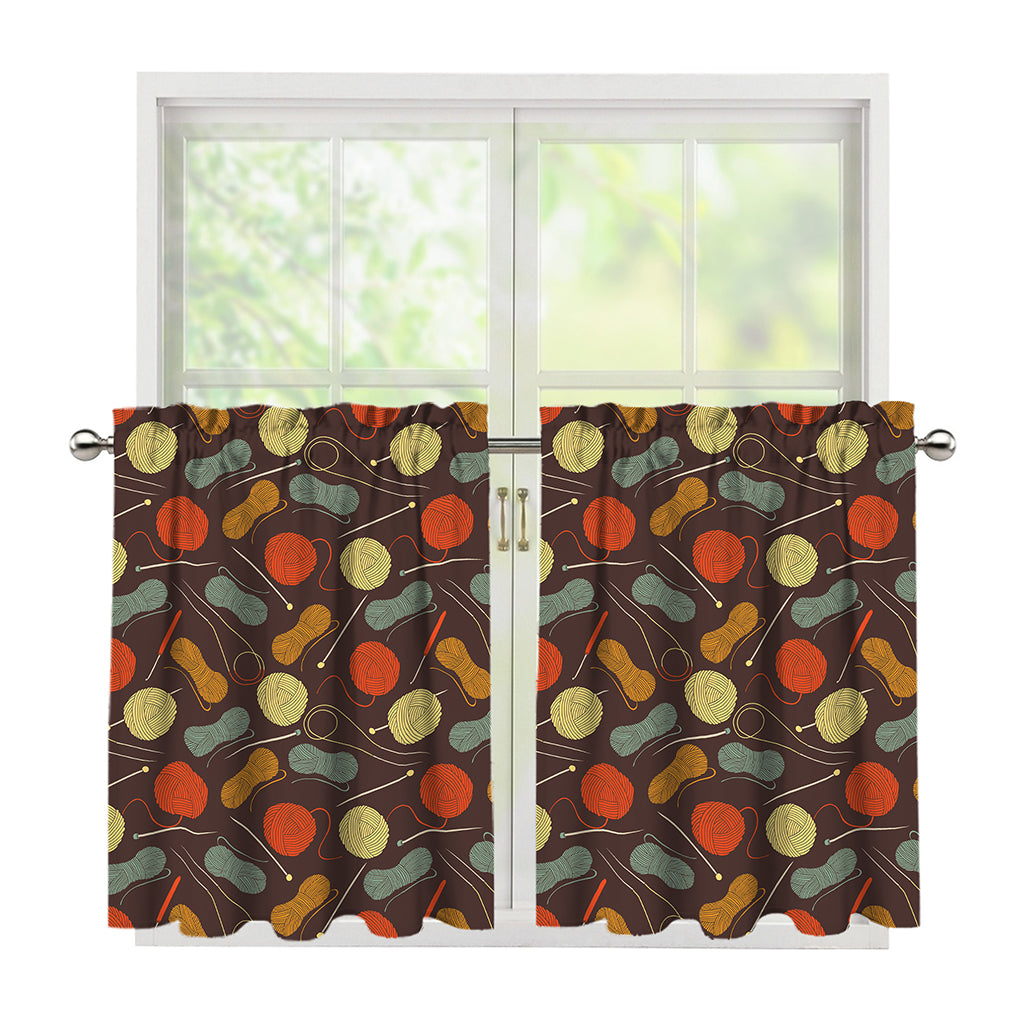 Yarn And Needle Pattern Print Tier Curtains