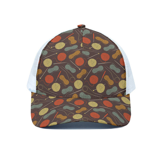 Yarn And Needle Pattern Print White Mesh Trucker Cap