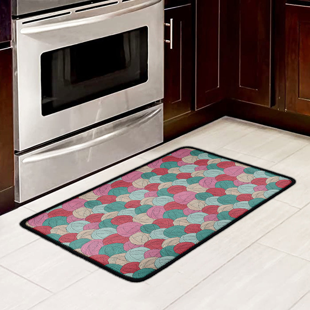 Yarn Balls Pattern Print Kitchen Mat