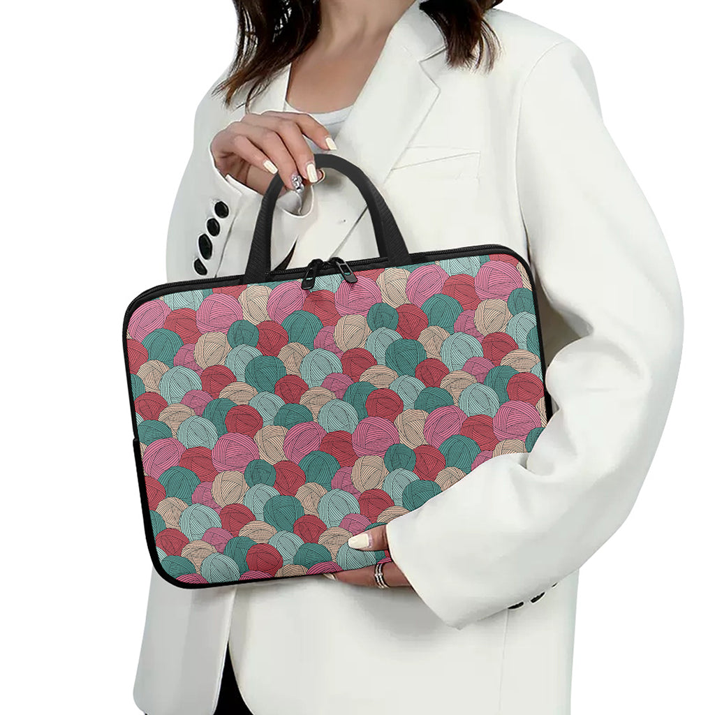 Yarn Balls Pattern Print Laptop Sleeve With Handle