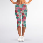 Yarn Balls Pattern Print Women's Capri Leggings