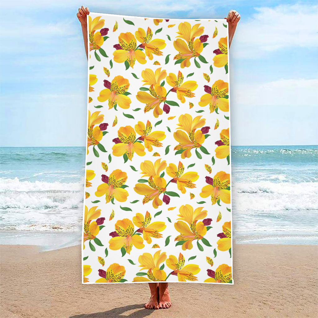 Yellow Alstroemeria Pattern Print Beach Towel