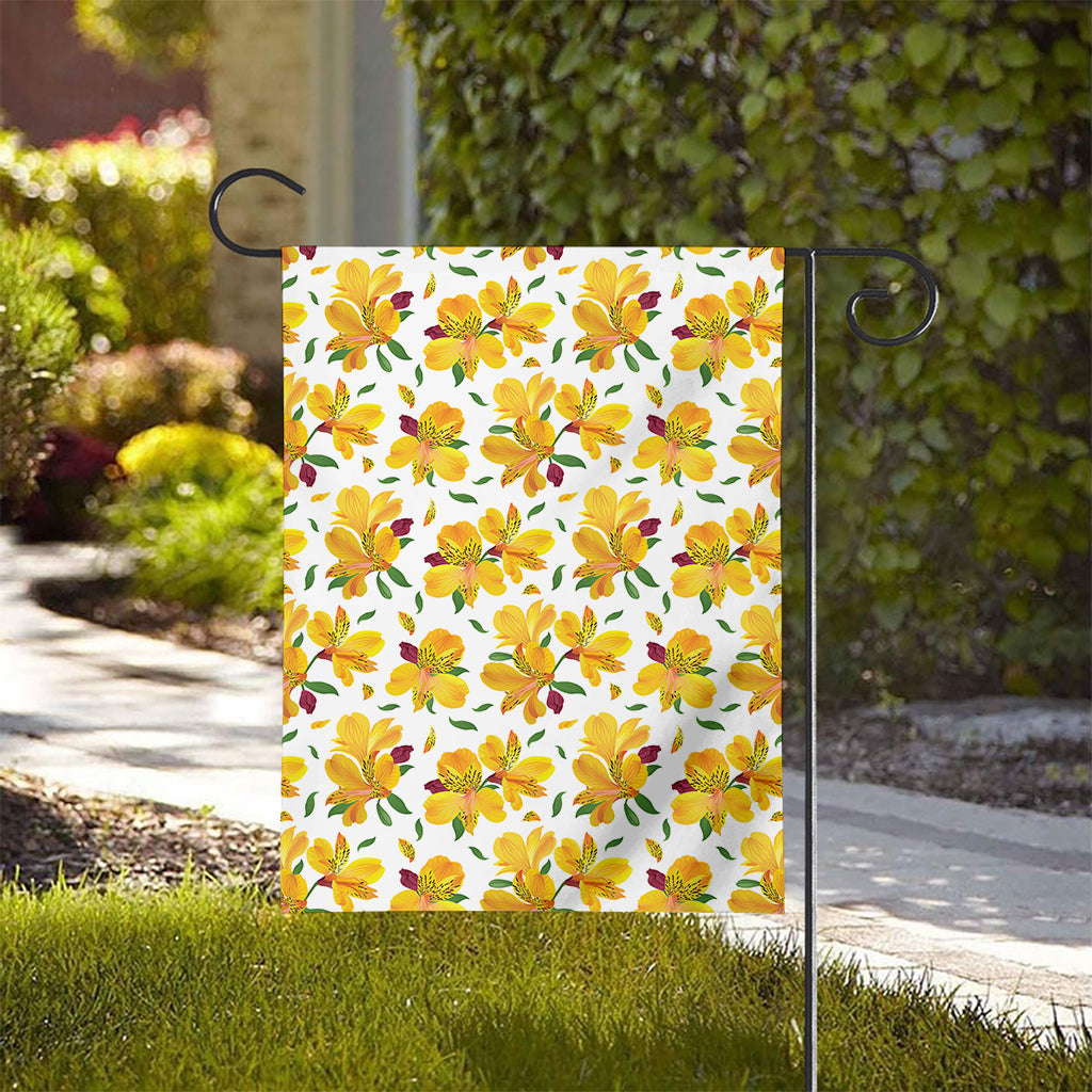 Yellow Alstroemeria Pattern Print House Flag