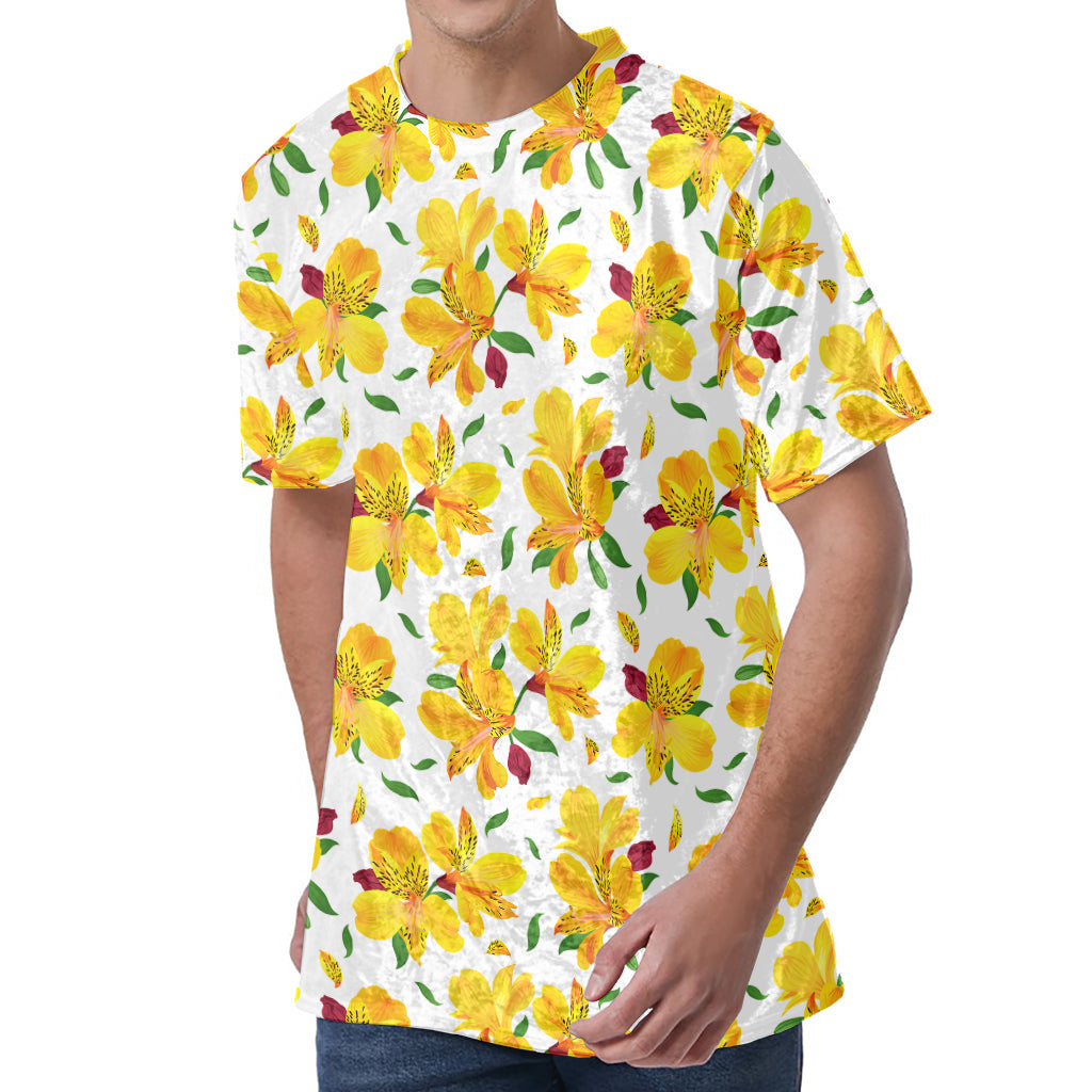 Yellow Alstroemeria Pattern Print Men's Velvet T-Shirt