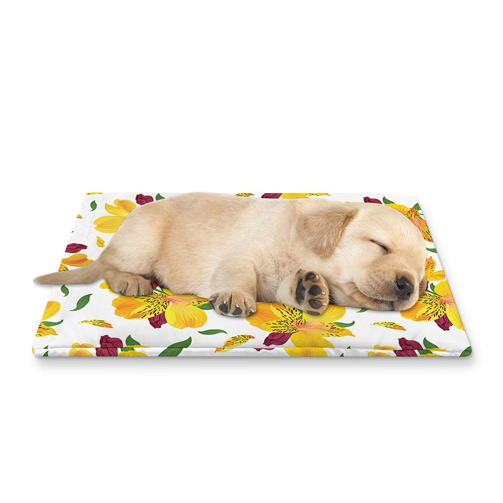 Yellow Alstroemeria Pattern Print Pet Cooling Mat Cover